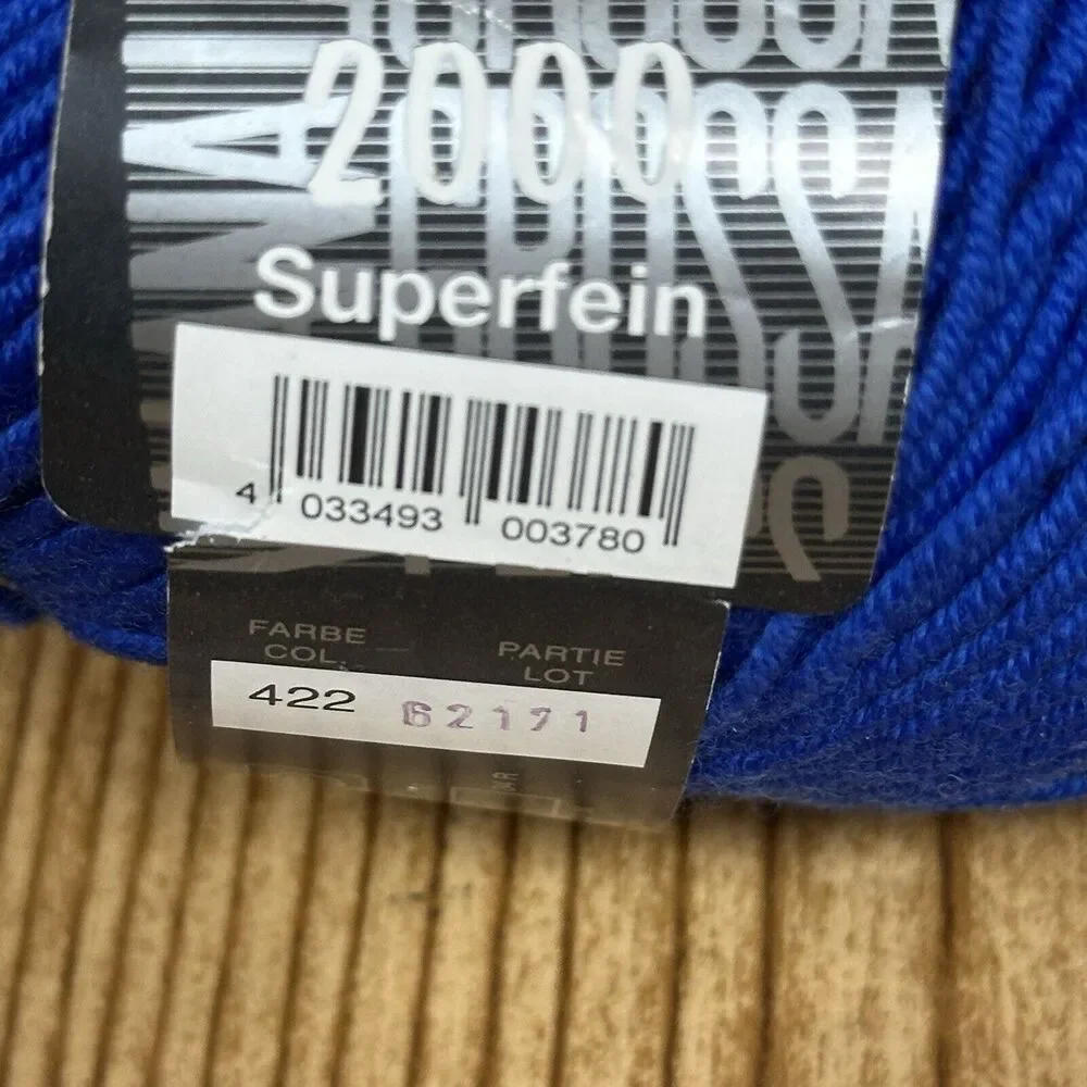 Lana Grossa Cool Wool Merino‎ 2000 Yarn Superwash Sport Color #422 67 Grams